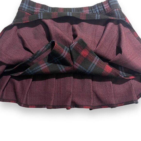 Abercrombie Kids Girls Plaid Pleated Skirt 11/12 Red & Black Cotton Blend - Picture 7 of 10